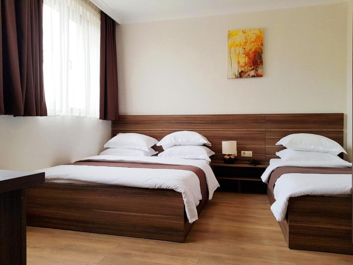 Mount Inn Kazbegi מראה חיצוני תמונה